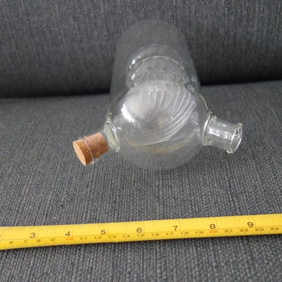 Glass Oil And Vinegar 2 in 1 Cruet - Picture 11 of 12